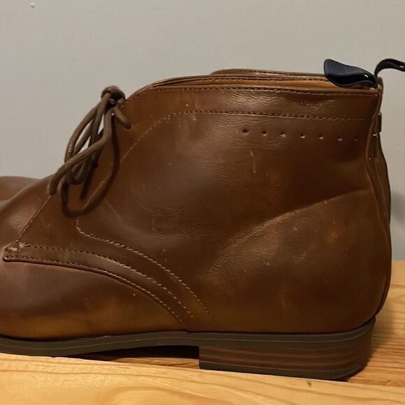 Guess Size 12 Brown Boots with Laces - Picture 3 of 7